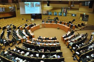 2010년 동아프리카 입법 의회에서 국제 군사 HIV/AIDS 컨퍼런스를 개최했다.