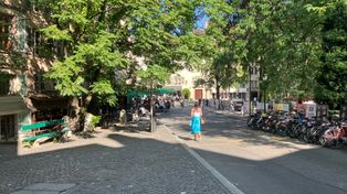 부르드푸르 광장