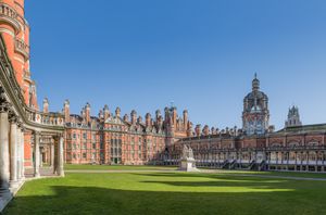 런던대학교 로열 홀로웨이(Royal Holloway, University of London) 서리주(Surrey), 잉글랜드