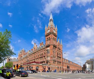 유스턴 로드에서 바라본 모습