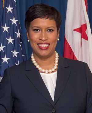 뮤리얼 보우저(Muriel Bowser), 워싱턴 D.C. 시장은 2015년 취임했다.