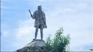 세인트 앤 패리시(St. Ann Parish)에 있는 크리스토퍼 콜럼버스 동상