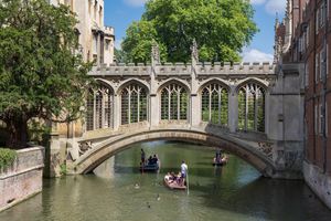 세인트 존스 칼리지(St John's College)의 탄식의 다리(Bridge of Sighs), 케임 강(River Cam) 위