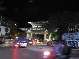 인도 자이가온(Jaigaon)에서 본 부탄-인도 국경