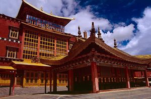 샹그릴라의 한 사찰