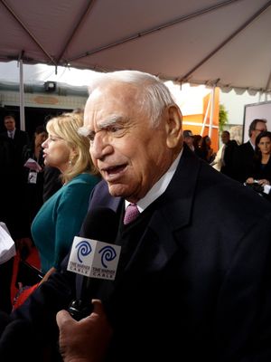 어니스트 보그나인