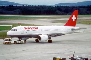 A319는 스위스항공(Swissair)에 의해 상업 운항을 시작했다.