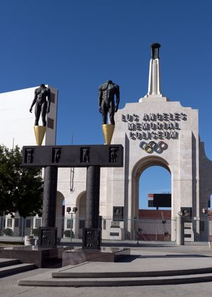 1932년과 1984년 하계 올림픽을 개최했고 2028년에도 개최할 로스앤젤레스 메모리얼 콜리세움