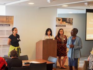 여성 미디어 및 정치 발표자