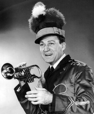 뮤직 맨 (무대 뮤지컬)에서 터커 (1962년)