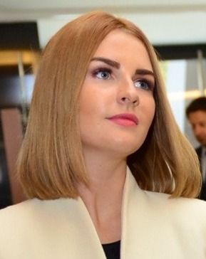 밀로시 제만의 딸 카테리나 제마노바