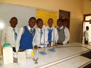 가나의 고등학생들(2012년)