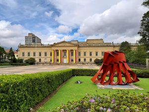 나리뇨 저택은 콜롬비아 대통령의 공식 관저이자 주요 직장이다.