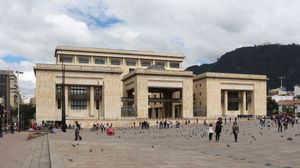 콜롬비아 사법궁은 콜롬비아 사법부의 청사이자 상징이다.