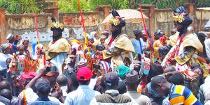 바우치의 연례 살라 두바르 행렬