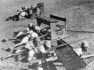 일본군 훈련을 받고 있는 인도네시아 청년