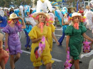 우크라이나(Ukraine) 도네츠크(Donetsk)의 카니발(Carnival) 퍼레이드