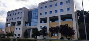 카발라(그리스)의 법원