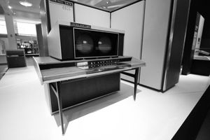 컨트롤 데이터의 CDC 6600 슈퍼컴퓨터. 미니애폴리스에서 개발이 시작되었다.