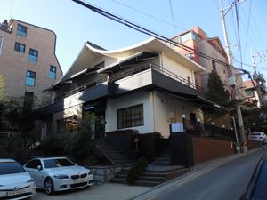 최순실이 운영한 카페 테스타로싸가 입주했던 건물