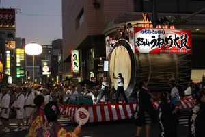 고리야마 우네메 마쓰리