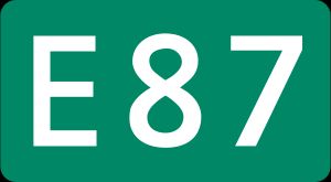 E87