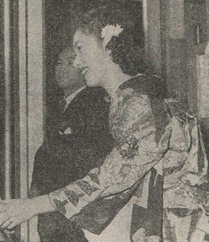 1953년 결혼식 날의 소노 아야코