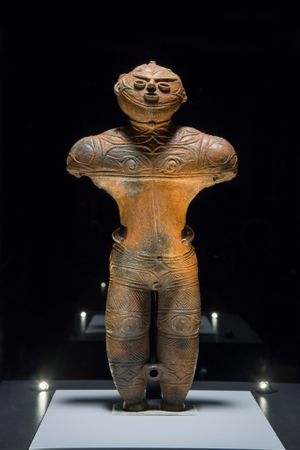 하코다테시 죠몬문화교류센터에 있는 중공토우(2022년 11월)