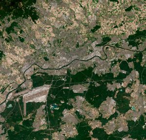 유럽우주국(European Space Agency)의 센티넬-2A(Sentinel-2A) 위성에서 본 프랑크푸르트