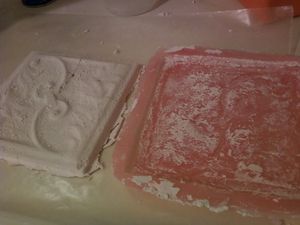 건축 세부 사항을 재현하는 데 사용되는 실리콘 몰드