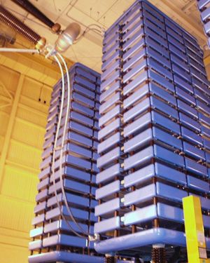 변환소에 있는, 마니토바 하이드로 댐에서 장거리 송전에 사용되는 싸이리스터 밸브 스택