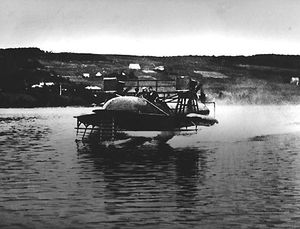 벨의 HD-4 시험 운행(약 1919년)