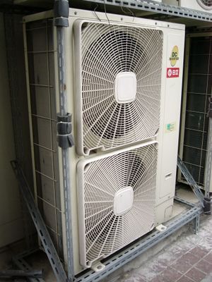 2008년 히타치 에어컨 실외기