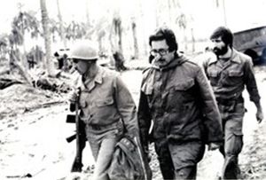 전선 방문 중인 이란의 대통령 아볼하산 바니사드르