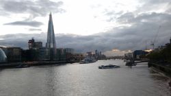 해양성 기후로 인해 강폭이 좁은 템스강의 모습