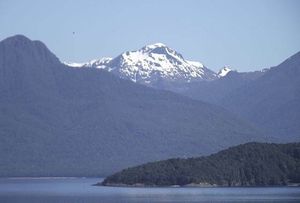 마나포우리 마을에서 본 틴즐리 산