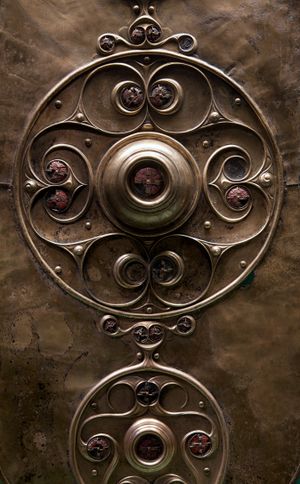 배터시 방패는 영국에서 발견된 가장 중요한 고대 켈트 예술 작품 중 하나이다.