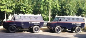 카라비니에리 이베코 VM 90P 방호차