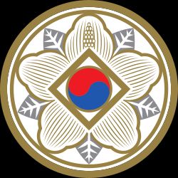 1950년부터 2010년까지 사용된 한국은행 로고. 1946년부터 1950년까지 조선은행의 로고로도 사용되었다.