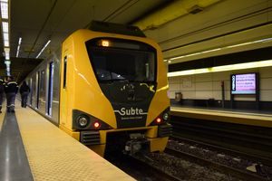 부에노스아이레스 지하철(Subte) 신형 300형