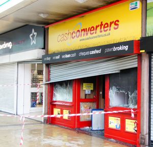 솔포드의 캐시 컨버터스 상점