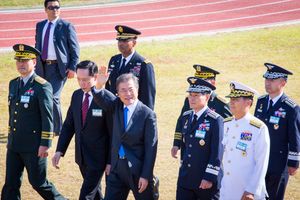 2017년 문재인 대통령과 국방부 장관, 합참의장, 주한미군사령관