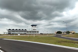 야무수크로 국제공항