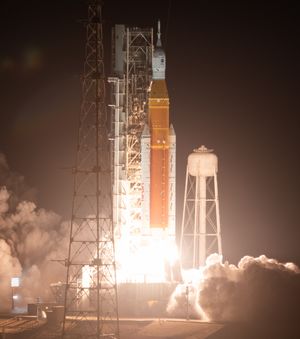 아르테미스 1호 발사