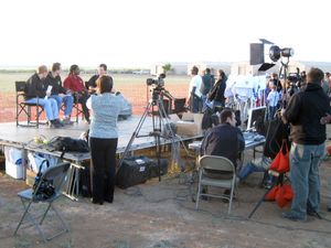 2010년 화이트샌즈 미사일 기지에서 생방송으로 진행된 NASA EDGE