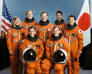 STS-47(1992년 1월 6일)