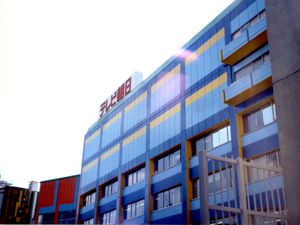 TV 아사히 롯폰기 센터(구 건물, 1989년 10월 촬영).