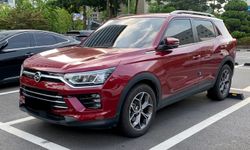 쌍용 뷰티풀 코란도 정측면