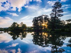켄로쿠엔 호수는 성에 대한 비상용 수원으로 작용했다