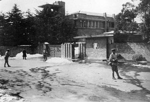 2.26 사건 당시 수상 관저 앞 반란군